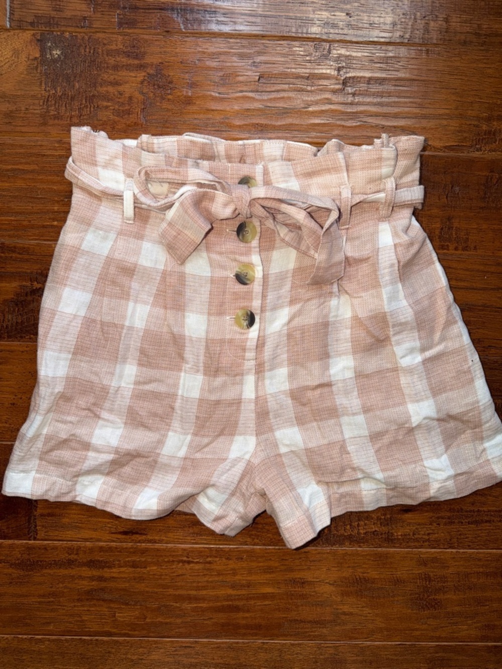 Primark High-Waist Plaid Paperbag Shorts - Blush & White
